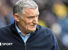 Blackburn Rovers nomeia Tony Mowbray como seu novo treinador principal