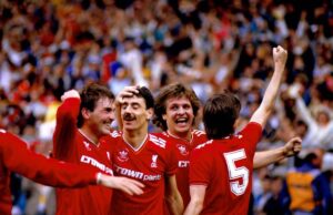 Lenda do Liverpool, Dalglish está em tratamento para câncer