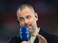 Joe Cole sugere que o Arsenal deveria tentar contratar o ícone do Man City