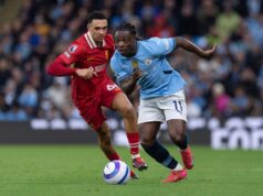 ‘Falei com Jurgen Klopp, com Sadio Mane, mas assinar pelo Liverpool não era certo naquele momento’ Jeremy Doku sobre transferência para a Premier League, ele negou