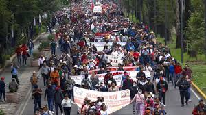 Mexicos-striking-teachers.jpeg