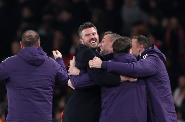 Michael-Carrick-celebrating-v-Arsenal.jpg