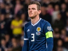 Tottenham confirma ‘vencedor comprovado’ Robertson como a primeira contratação de De Jerby