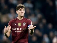 Joe Cole diz ao Chelsea para contratar John Stones