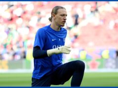 PSG pensa na decisão de transferência do goleiro