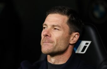 Chelsea, Arsenal e Man United querem Álvaro Carreras