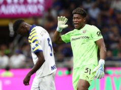 Aston Villa pode substituir Martinez, da Juventus, pelo goleiro do Parma, Suzuki