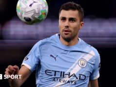 Rodri: O meio-campista do Man City vai esperar até depois da Copa do Mundo para decidir o futuro