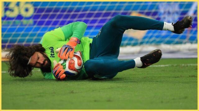 alisson-training.jpg