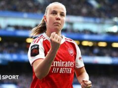 Beth Mead: Man City contrata o internacional inglês por transferência gratuita do Arsenal