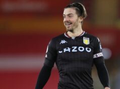 Aston Villa apresenta oferta para selar a primeira contratação do verão