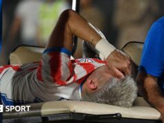 Copa do Mundo de 2026: o atacante paraguaio Julio Enciso se machucou durante um jogo-treino