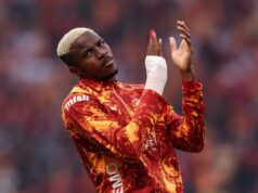 Máquina de gols nigeriana oferecida ao Barcelona, mas clube se recusa a mudar plano de transferência