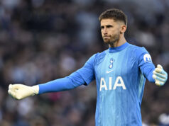 O futuro do craque do Spurs está em dúvida quando os gigantes da Série A ligam