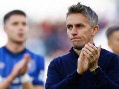 Ipswich procura o ex-técnico do Wolves para substituir Kieran McKenna