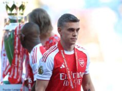 A emocionante atualização de transferência de Fabrizio Romano para o Arsenal é uma má notícia para Trossard