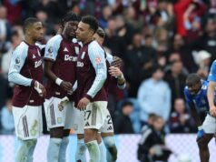 Jogador disposto a deixar o Aston Villa para assinar pelo Leeds ou Sunderland com uma condição