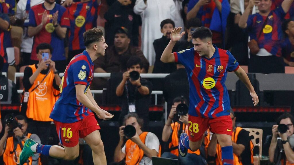 Leeds, Sunderland e Aston Villa recebem luz verde para contratar Roony ...