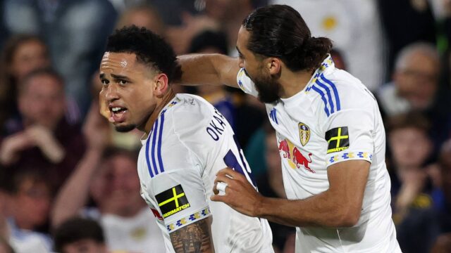 okafor-calvert-lewin-leeds-burnley.jpg