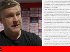 Karl Robinson emite declaração sobre demissão de Salford após derrota na final dos playoffs