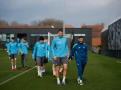 2026/27 Newcastle United Seleção de 25 jogadores da Premier League com pelo menos 7 vagas para preencher com números reduzidos
