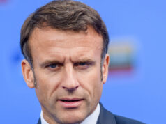 Mais de 890 presos na França após PSG x Arsenal, Macron diz que punições para manifestantes são ‘inflexíveis’