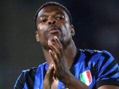 O Real Madrid comprou Dumfries por um acordo de 20 milhões de euros depois de fechar um acordo verbal com Connaught.