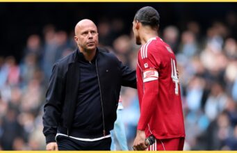 Virgil van Dijk diz que não foi abordado sobre demissão de Arne Slott