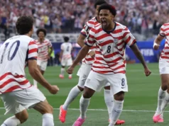 Vídeo: O primeiro gol da USMNT na Copa do Mundo de 2026 veio de gol contra após a combinação Pulisic-McKennie
