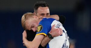 O Tottenham também está ‘trabalhando’ em uma contratação misteriosa ao lado de Van Hecke