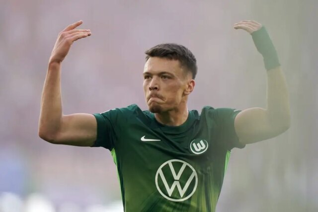 vfl-wolfsburg-v-hamburger-sv-bundesliga-8-1024x683.jpg