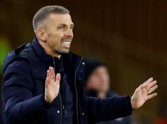 Ashton planeja mudança para Ipswich para treinador ‘kamikaze’
