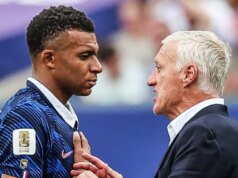 Didier Deschamps, seu gesto “inapropriado” para Kylian Mbappé
