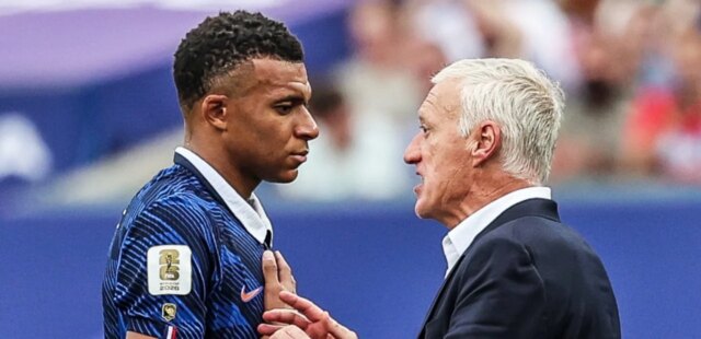 1783030435_French-team-Didier-Deschamps-his-inappropriate-gesture-towards-Kylian-Mbappe.jpg