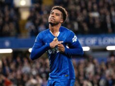 Manchester United fecha acordo de £ 50 milhões para o meio-campista do Chelsea Andre Santos … Blues anuncia assinatura de Quenda por £ 40 milhões