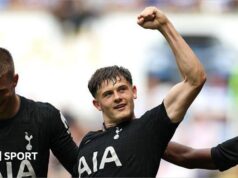 Middlesbrough concorda com pagamento do atacante Lankshear do Spurs