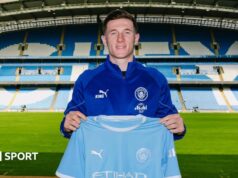 Elliot Anderson: Estreante no Man City se torna estrela na Inglaterra e bate recorde