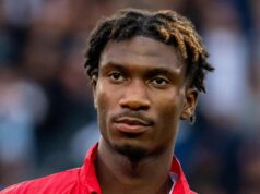 O Newcastle contratou Bamba, mas ele jogará ao lado do alvo do Arsenal, Bruno Guimarães?