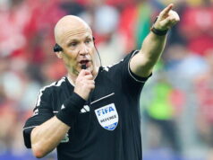 Anthony Taylor se aposentou como árbitro após uma passagem de 831 jogos