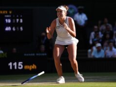 Noškova venceu a final totalmente tcheca e conquistou seu primeiro título de Grand Slam