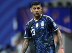 Romero, do Tottenham, chama Gary Neville de ‘idiota’ após eliminação na Copa do Mundo