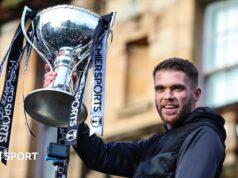 Os campeões St Mirren, Dundee, Dundee United e Falkirk prontos para o jogo de abertura da Copa da Liga