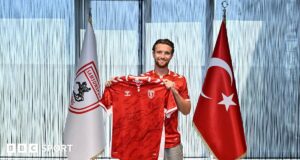 Elliot Watt cumprimenta Motherwell ao ser vendido ao Samsunspor