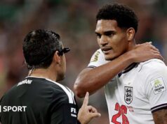 Copa do Mundo de 2026: FA pode recorrer após cartão vermelho de Jarell Quansah contra o México