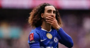 Blues oferecerá £ 21 milhões por Pep Chavarria