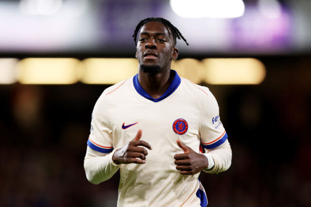 Axel-Disasi-Chelsea-away.jpg