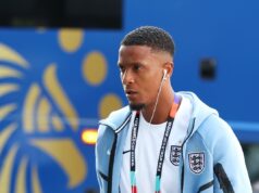 Arsenal considera contratar zagueiro de 28 anos da Premier League