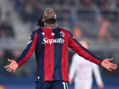 Rowe foi expulso por conduta violenta na derrota do Bologna por 4 a 0 para o Bielefeld