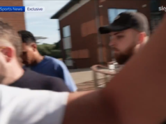 A contratação recorde do Chelsea chegou para exame médico