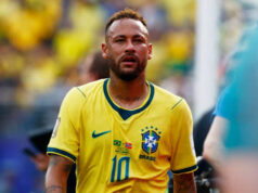 Neymar deu um tempo na carreira recorde do Brasil